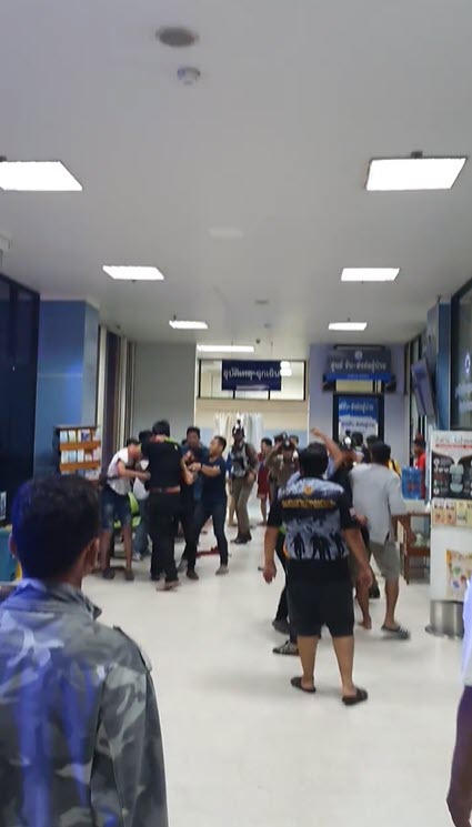 วัยรุ่นตีกันในโรงพยาบาล