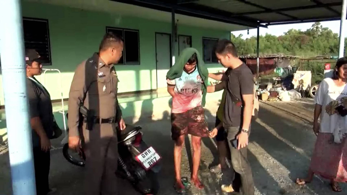 หนุ่มเมายาคว้าดาบฟันเพื่อนดับ