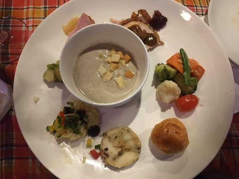 ไก่งวงจานละพัน