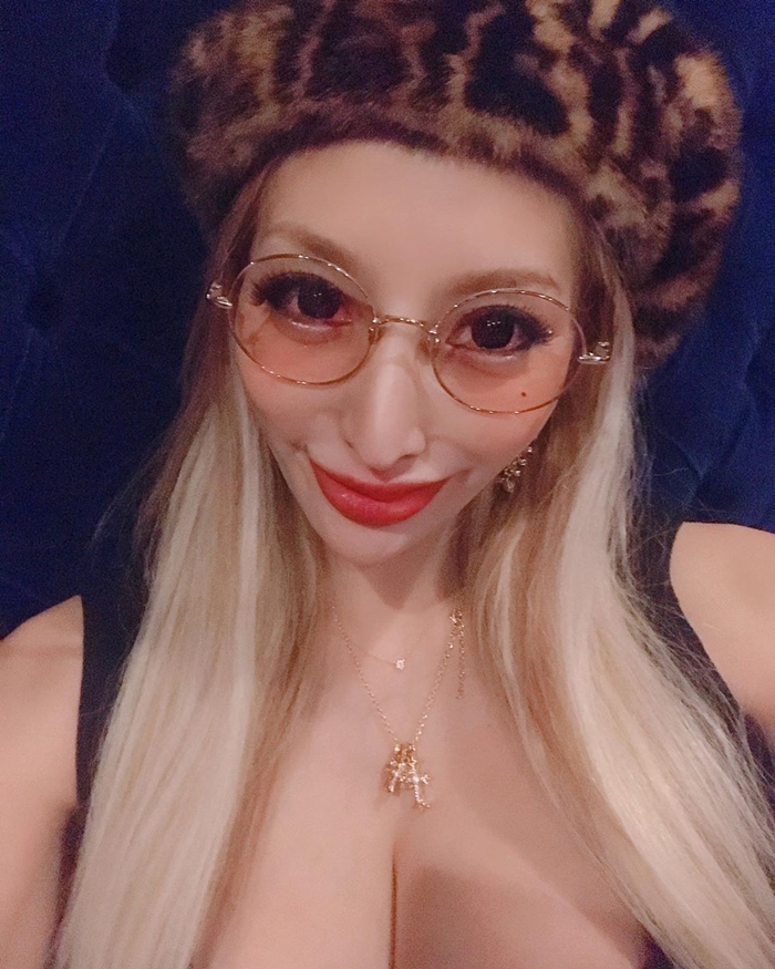 นางแบบญี่ปุ่น แต่งงานเพื่อเงิน