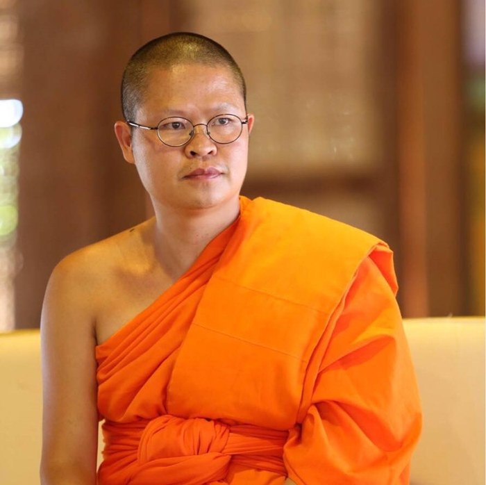 ว.วชิรเมธี 