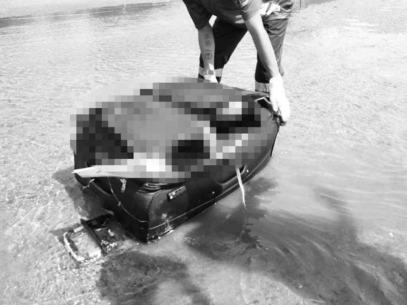 ฆ่ายัดกระเป๋าทิ้งน้ำ