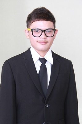 นายศตพัฒน์ แขกเพ็ง