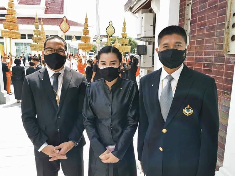 รายการช่องส่องผี