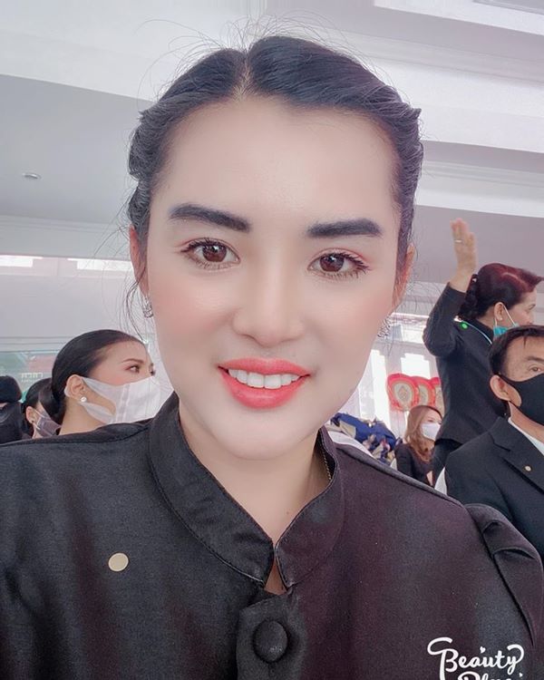 เรนนี่ ช่องส่องผี