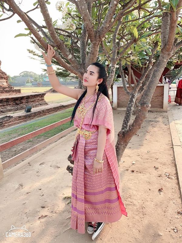 เรนนี่ ช่องส่องผี