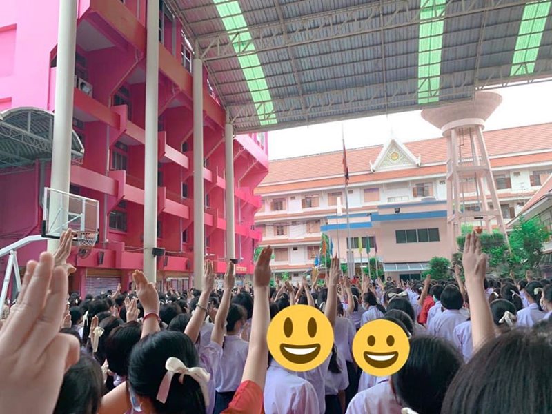 #ผูกโบว์ขาวต้านเผด็จการ