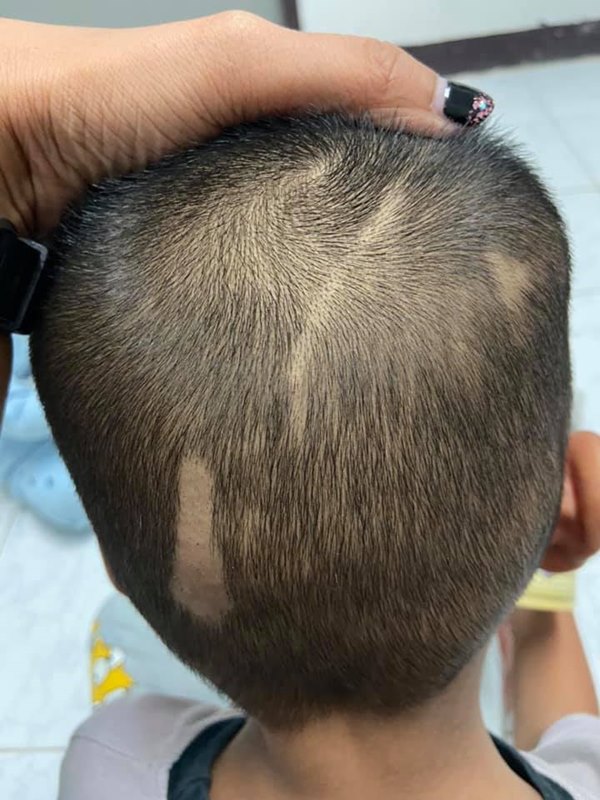 รุ่นพี่แกล้งรุ่นน้อง