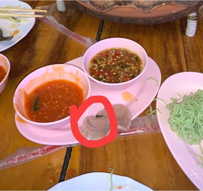 เจอเข็มฉีดยาในหมูกระทะ