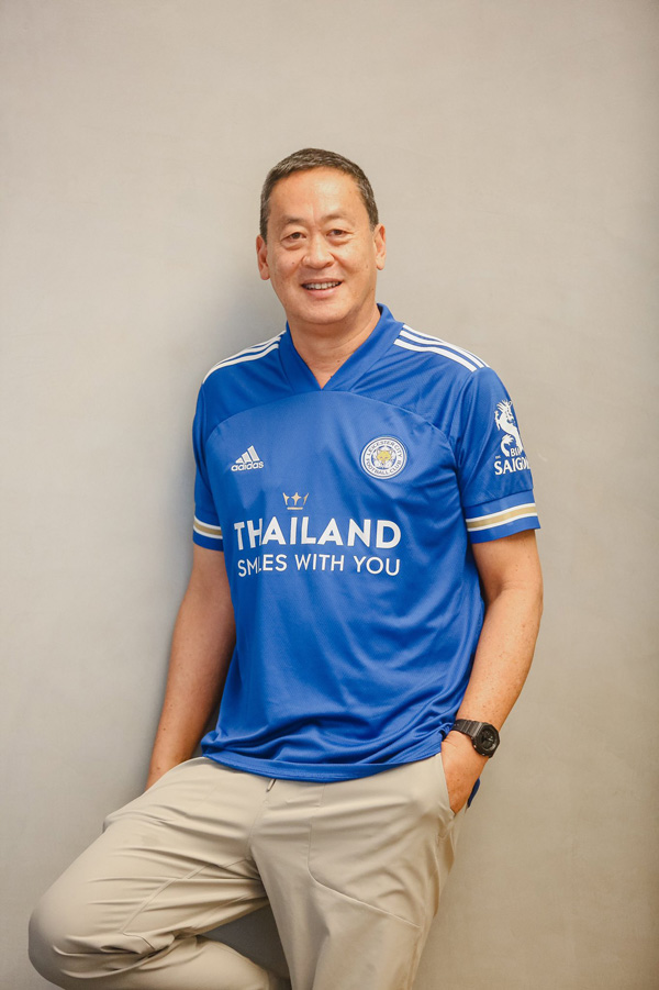 เศรษฐา ทวีสิน