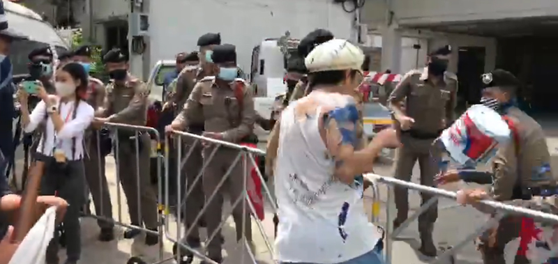 แอมมี่ The Bottom Blues