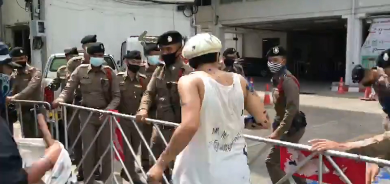 แอมมี่ The Bottom Blues