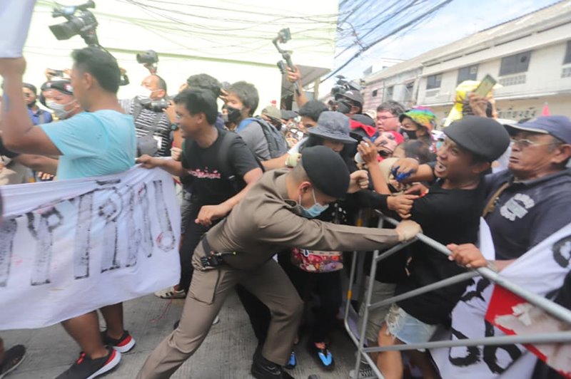 แอมมี่ The Bottom Blues