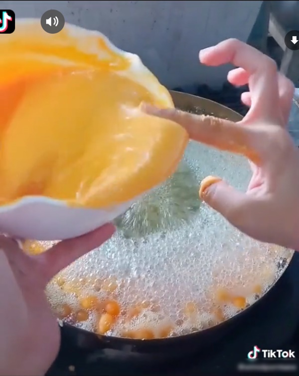 ดราม่าทำขนมไทยมือเปล่า