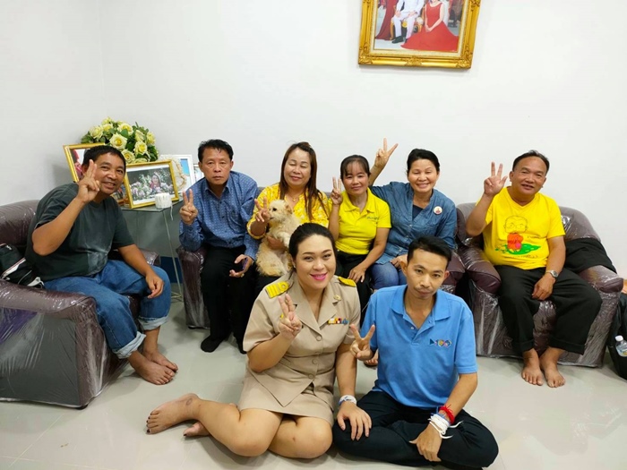 คุณมิกกี้ 