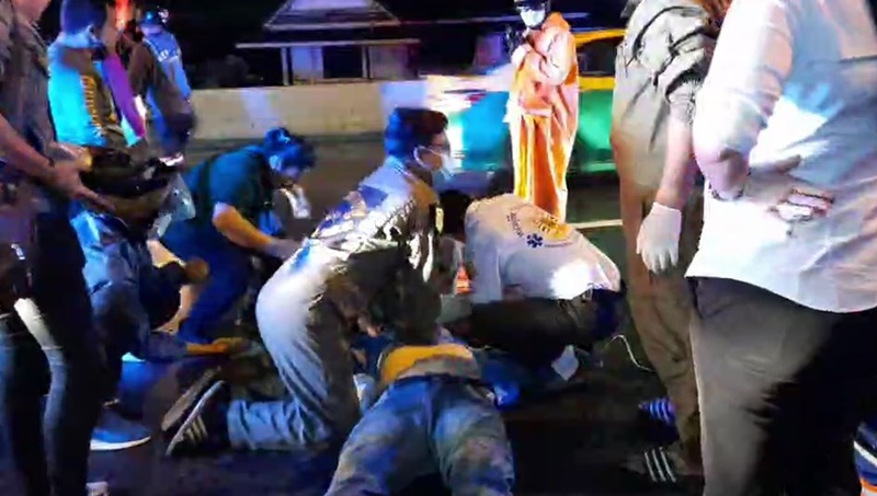 ตำรวจโดนชนแล้วหนี