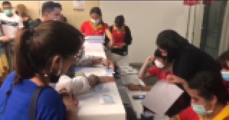 เครื่องบินดีเลย์