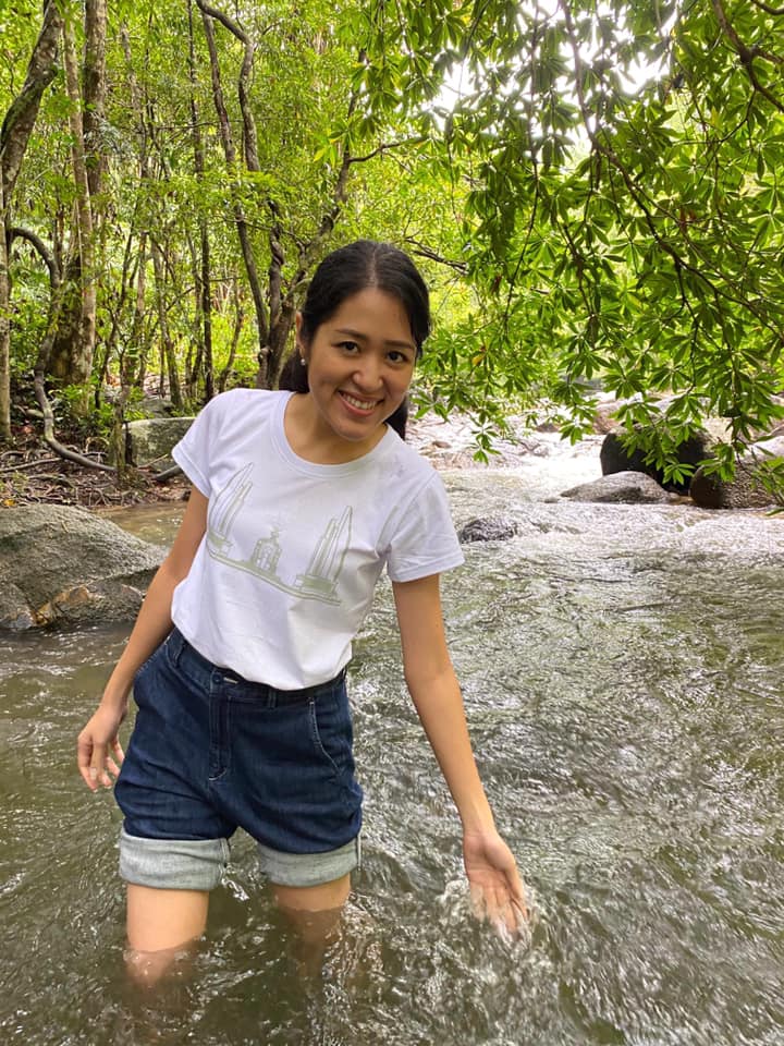 ช่อ พรรณิการ์