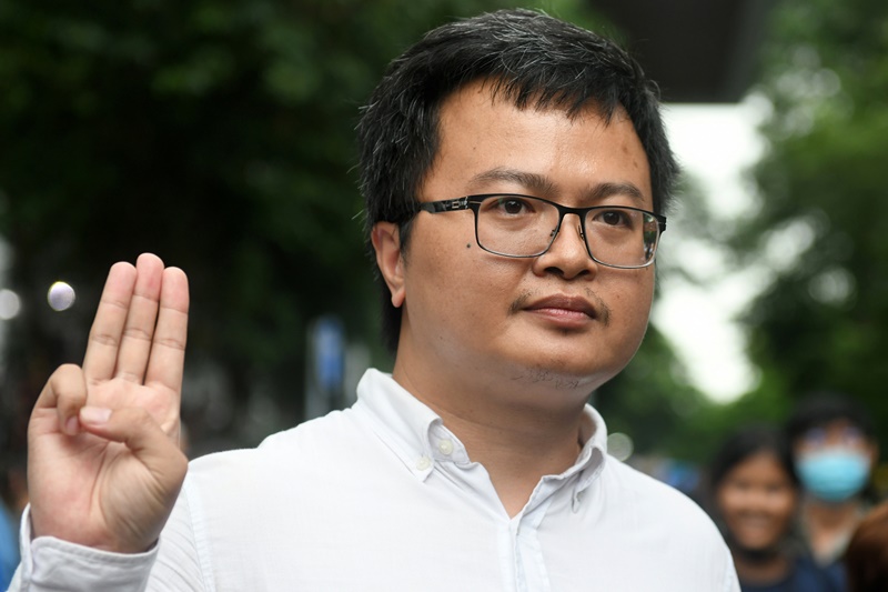 อานนท์ นำภา