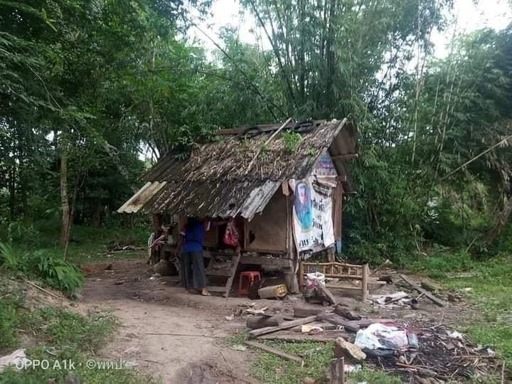 เด็กถูกทิ้ง