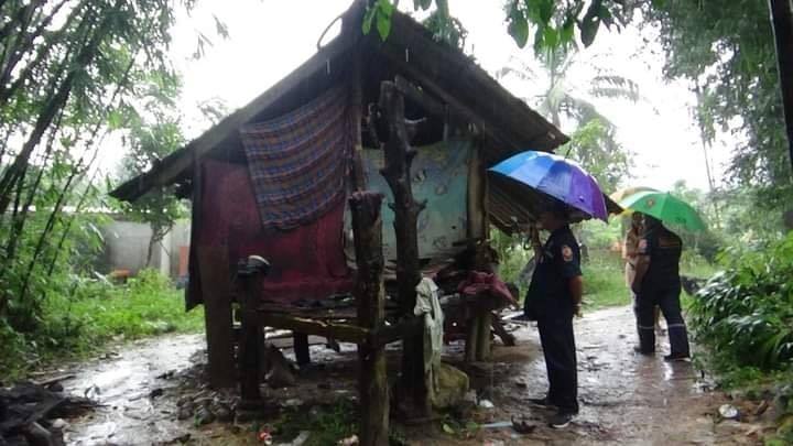 เด็กถูกทิ้ง