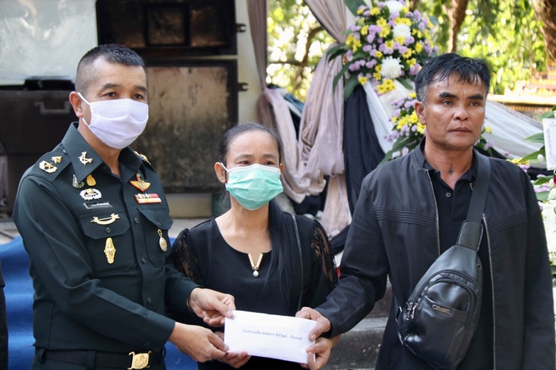 เผาศพพลทหารดับในค่าย