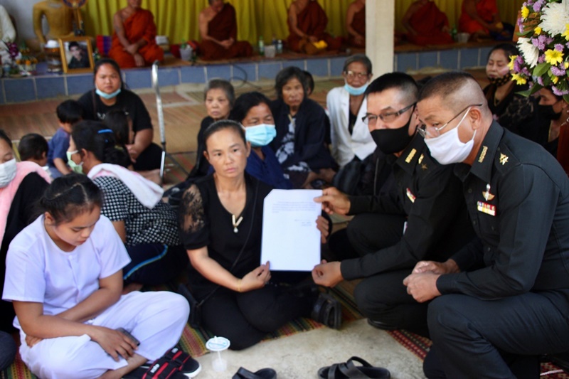 เผาศพพลทหารดับในค่าย