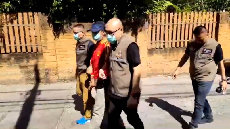 ฆ่ารัดคอเมีย