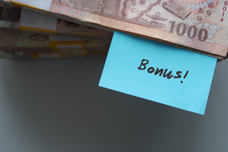 โบนัสโรงงานดัง