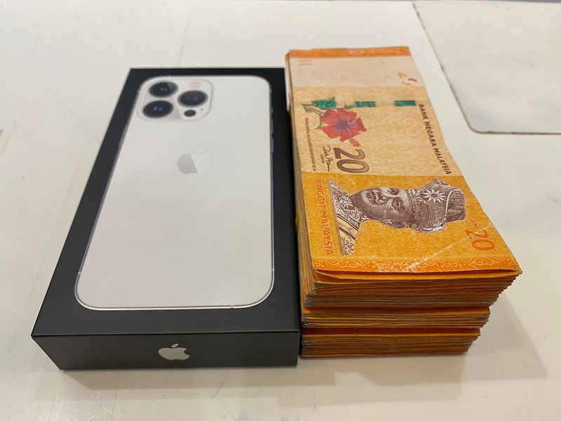 เก็บเงินซื้อไอโฟนให้ภรรยา