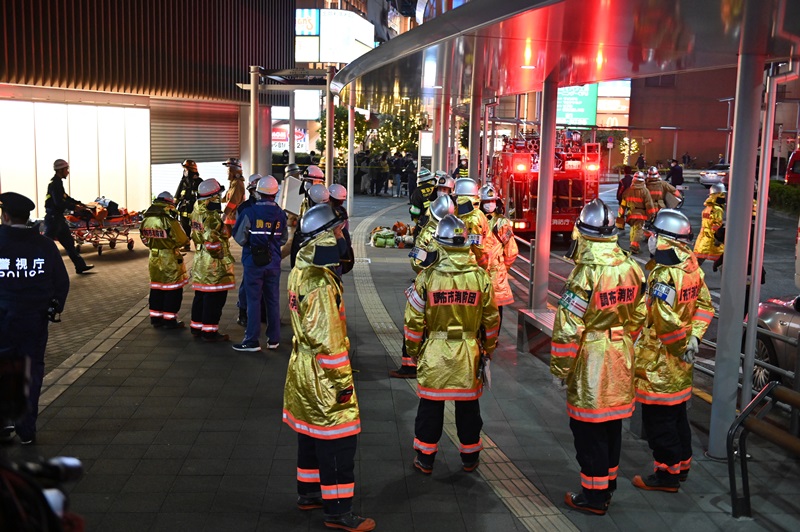 โจ๊กเกอร์แทงคนบนรถไฟ