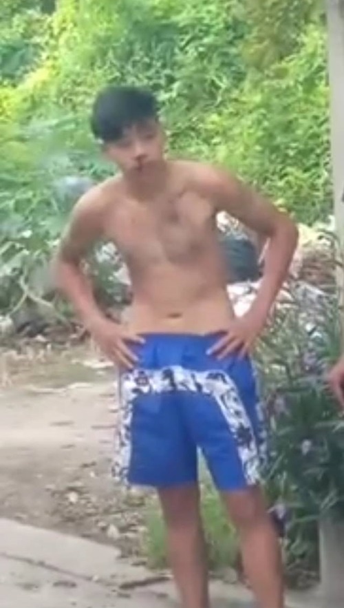 กะเทยต่อยชนะผู้ชาย