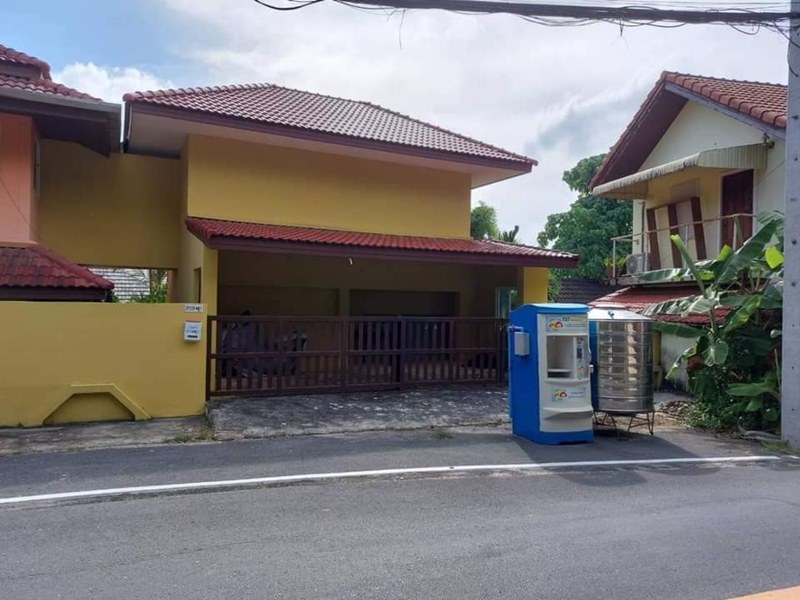 ปัญหาเพื่อนบ้าน