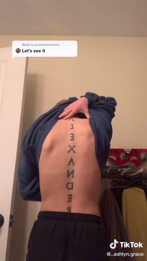 สักชื่อแฟน