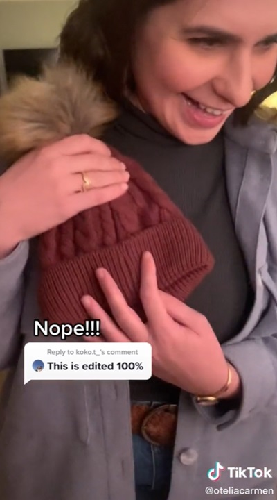 หมวกใบนี้สีอะไร