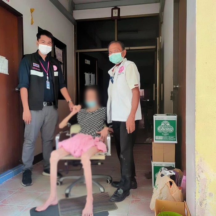 ช่วยเหลือหญิงลูกครึ่งพิการ