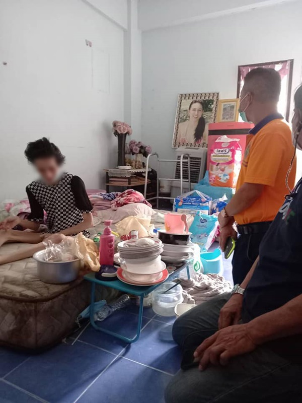 ช่วยเหลือหญิงลูกครึ่งพิการ