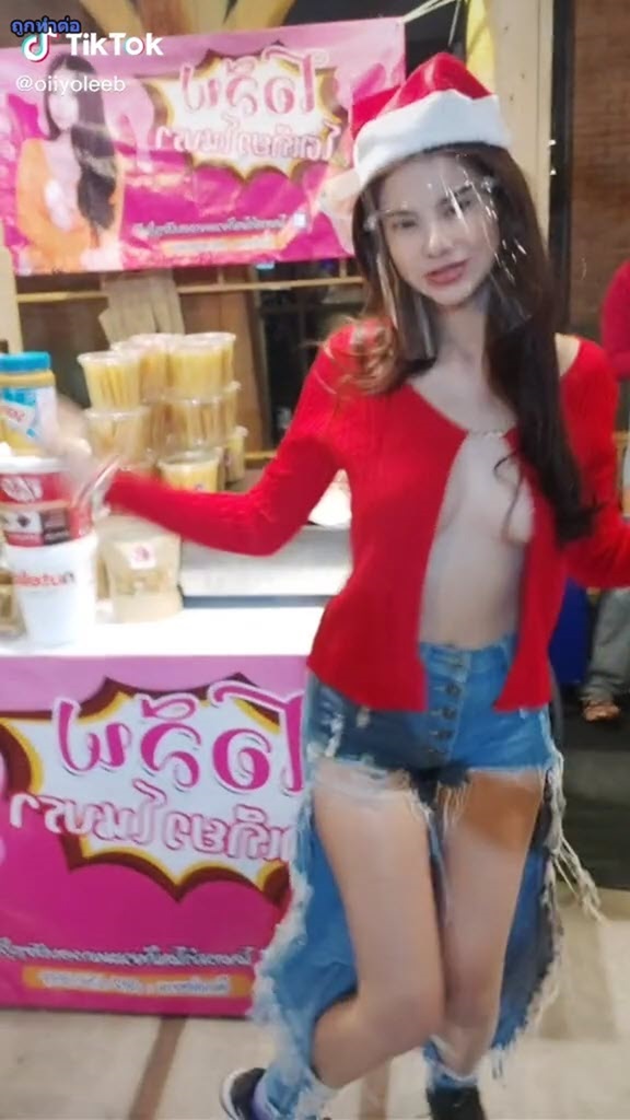 น้องโอลีฟ แม่ค้าโตเกียวแหวกอก