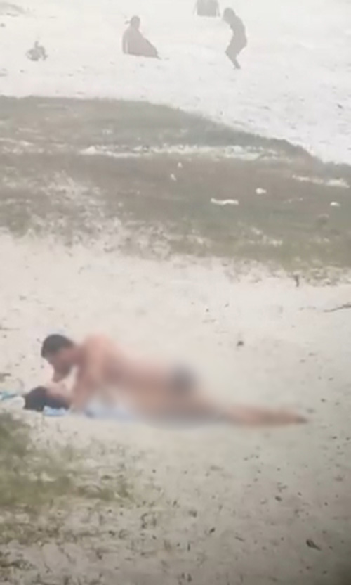 เซ็กส์บนชายหาด