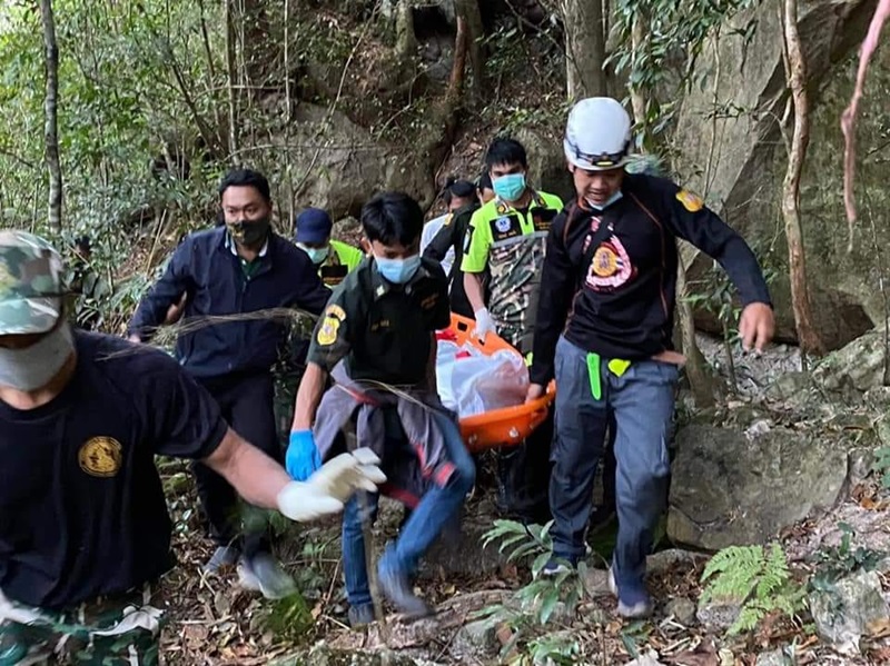 หนุ่มตกผาเดียวดาย