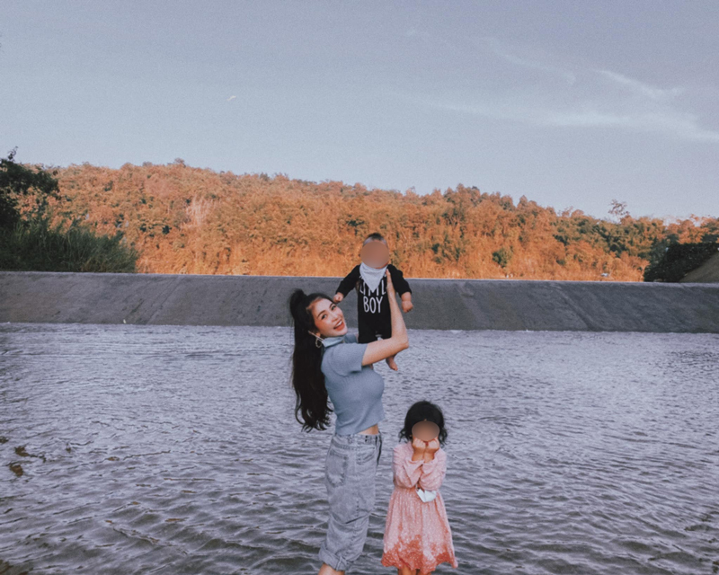 พิพลอย พัชราพร