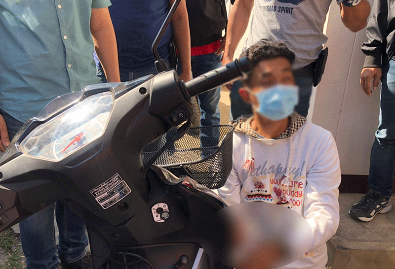 ขโมยรถจักรยานยนต์