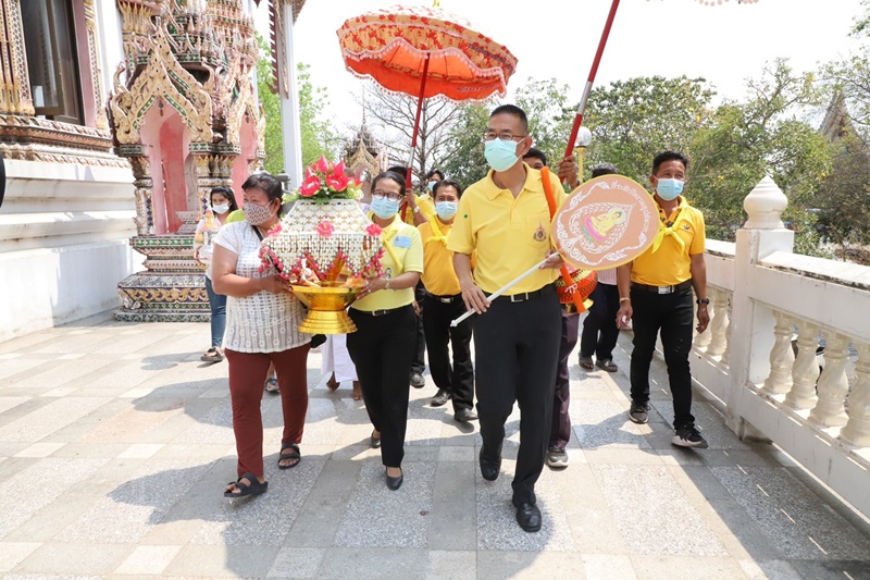 ผู้ว่าปทุม ร่วมงานบวช