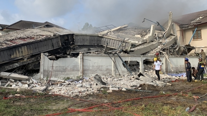 ไฟไหม้หมู่บ้านกฤษดานคร