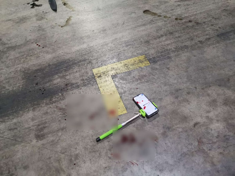 แทงเด็กปั๊ม