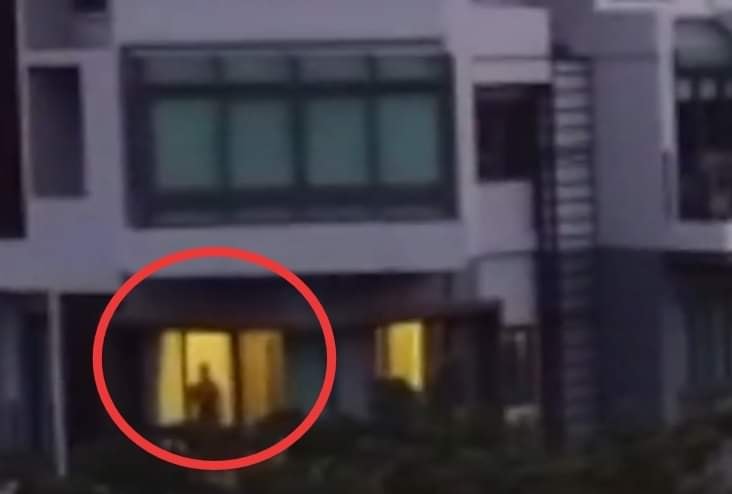 ยิงตัวตายหมู่