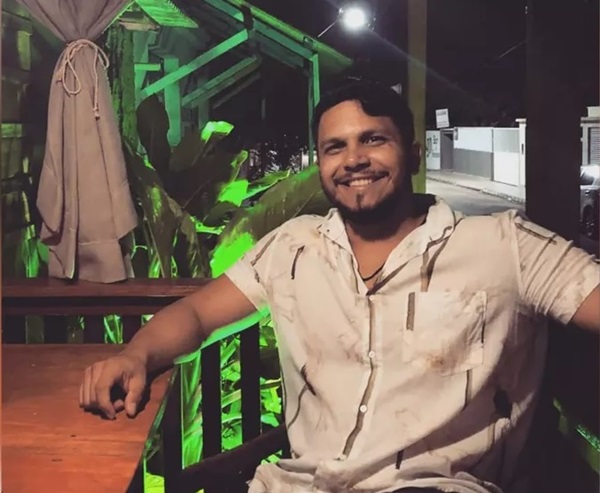 นักบินเครื่องบินตก