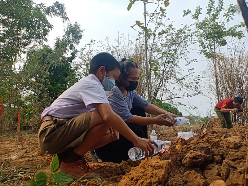 เด็กกำพร้า