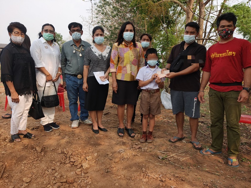 เด็กกำพร้า