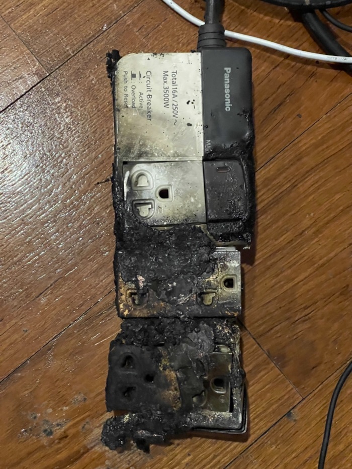 พาวเวอร์แบงก์ระเบิด